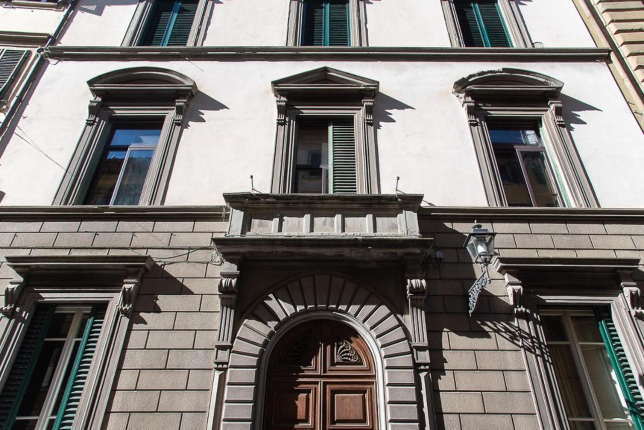 Coco Places Soggiorno Panerai, Centro Storico Флоренция Экстерьер фото